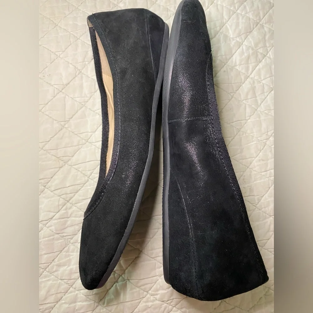 ECCO black flats, size 38 (7.5 US). Suede with leather. Quality and comfort.